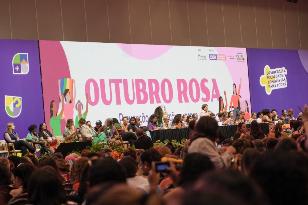 Capa da notícia: Em conferência nacional, GDF participa de discussão sobre direitos e igualdade de gênero