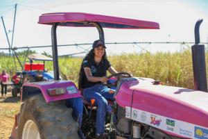 GDF promove curso de mecanização agrícola para mulheres para mais oportunidades no agronegócio